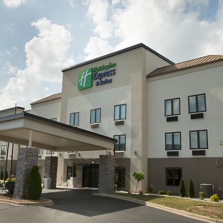 Holiday Inn Express Hotel & Suites Madison By Ihg Buitenkant foto