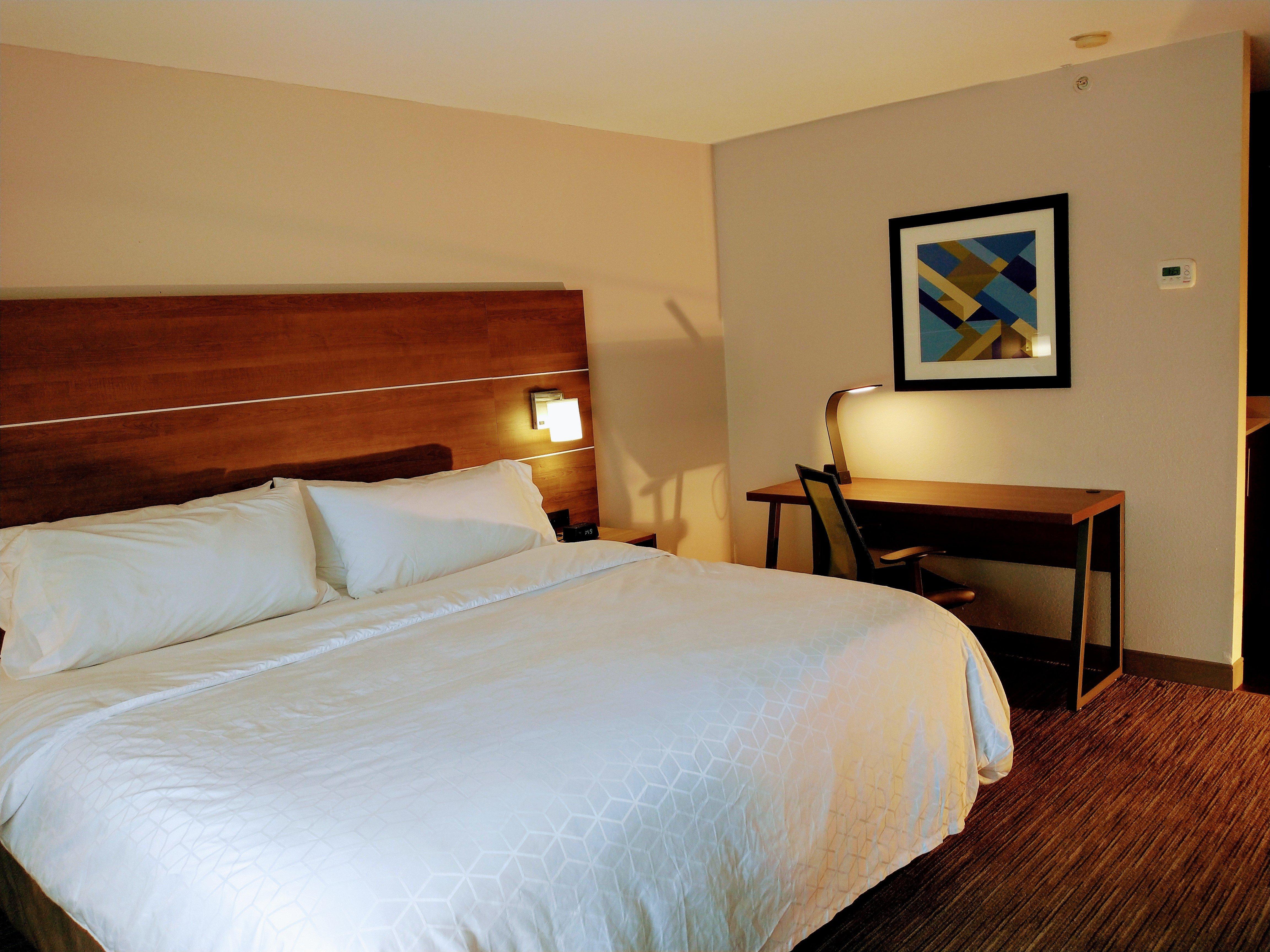 Holiday Inn Express Hotel & Suites Madison By Ihg Buitenkant foto
