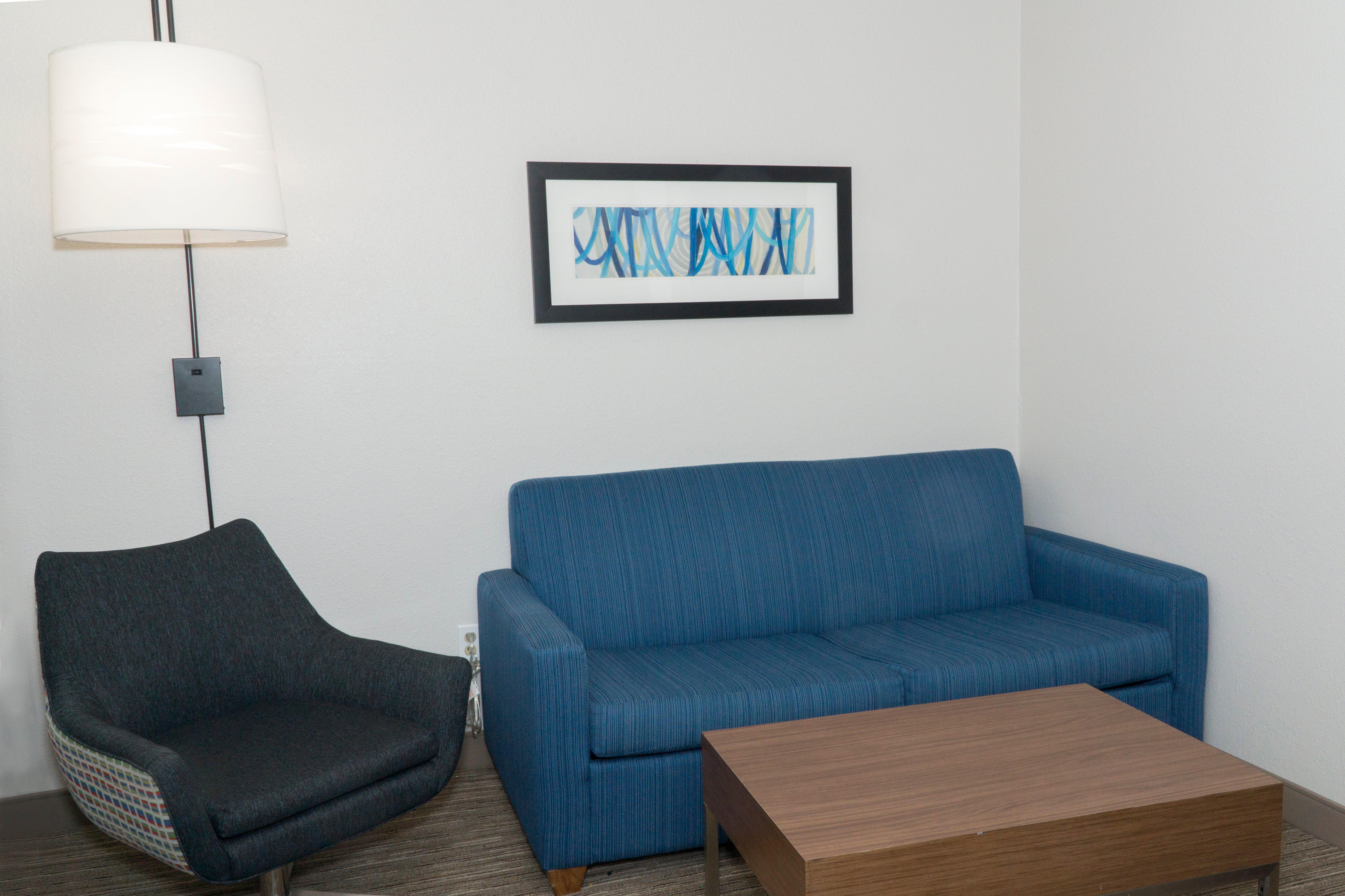 Holiday Inn Express Hotel & Suites Madison By Ihg Buitenkant foto