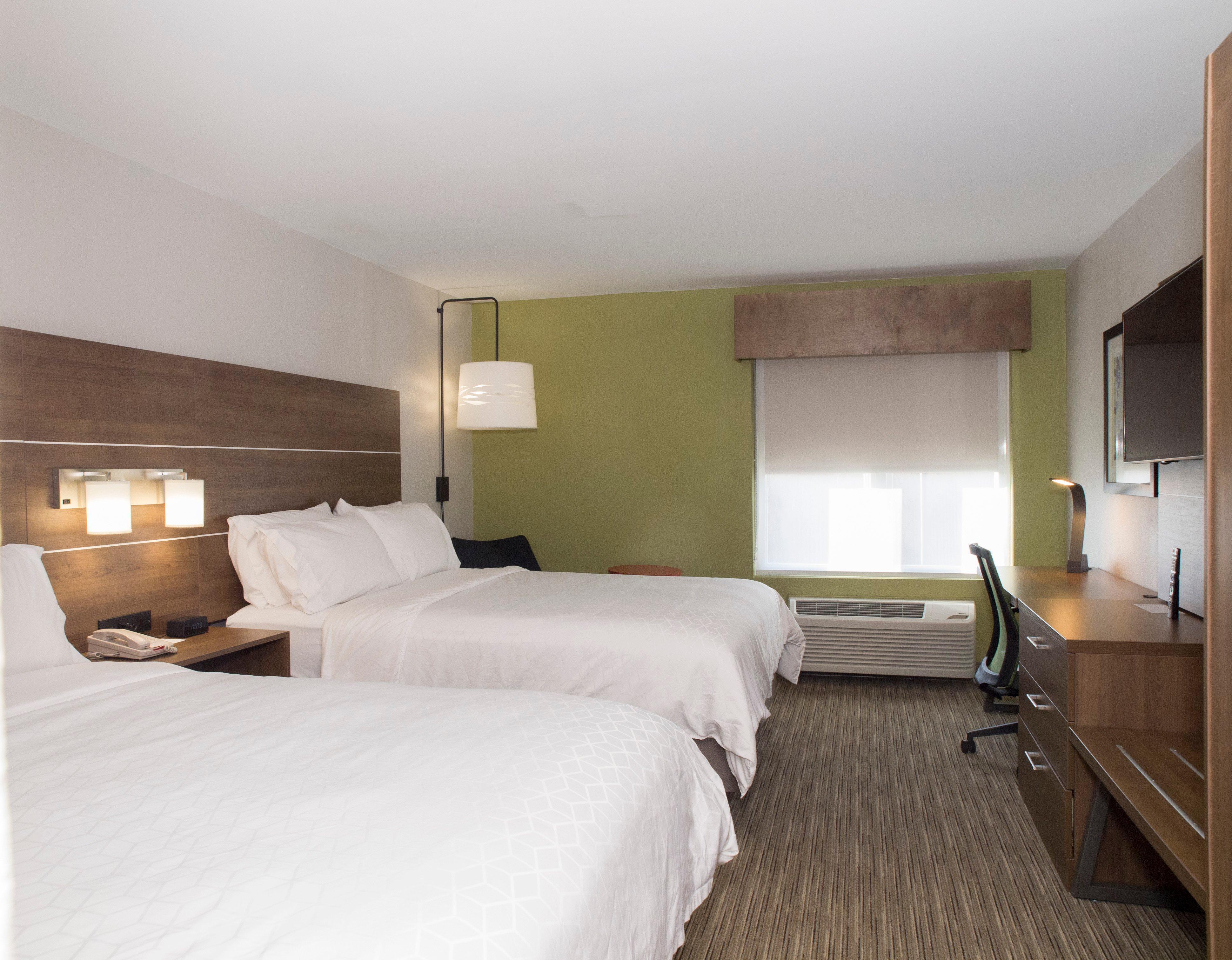 Holiday Inn Express Hotel & Suites Madison By Ihg Buitenkant foto
