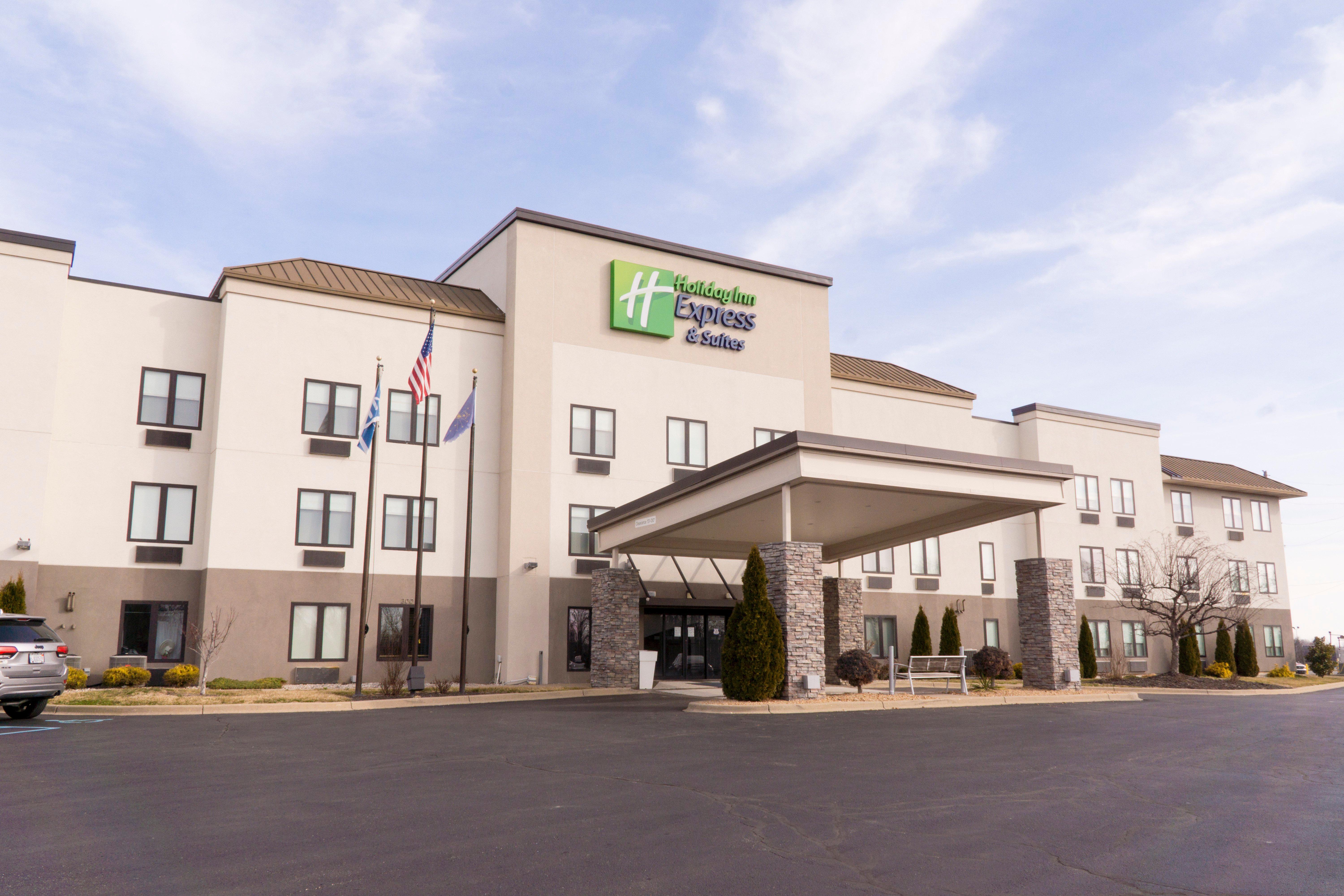 Holiday Inn Express Hotel & Suites Madison By Ihg Buitenkant foto