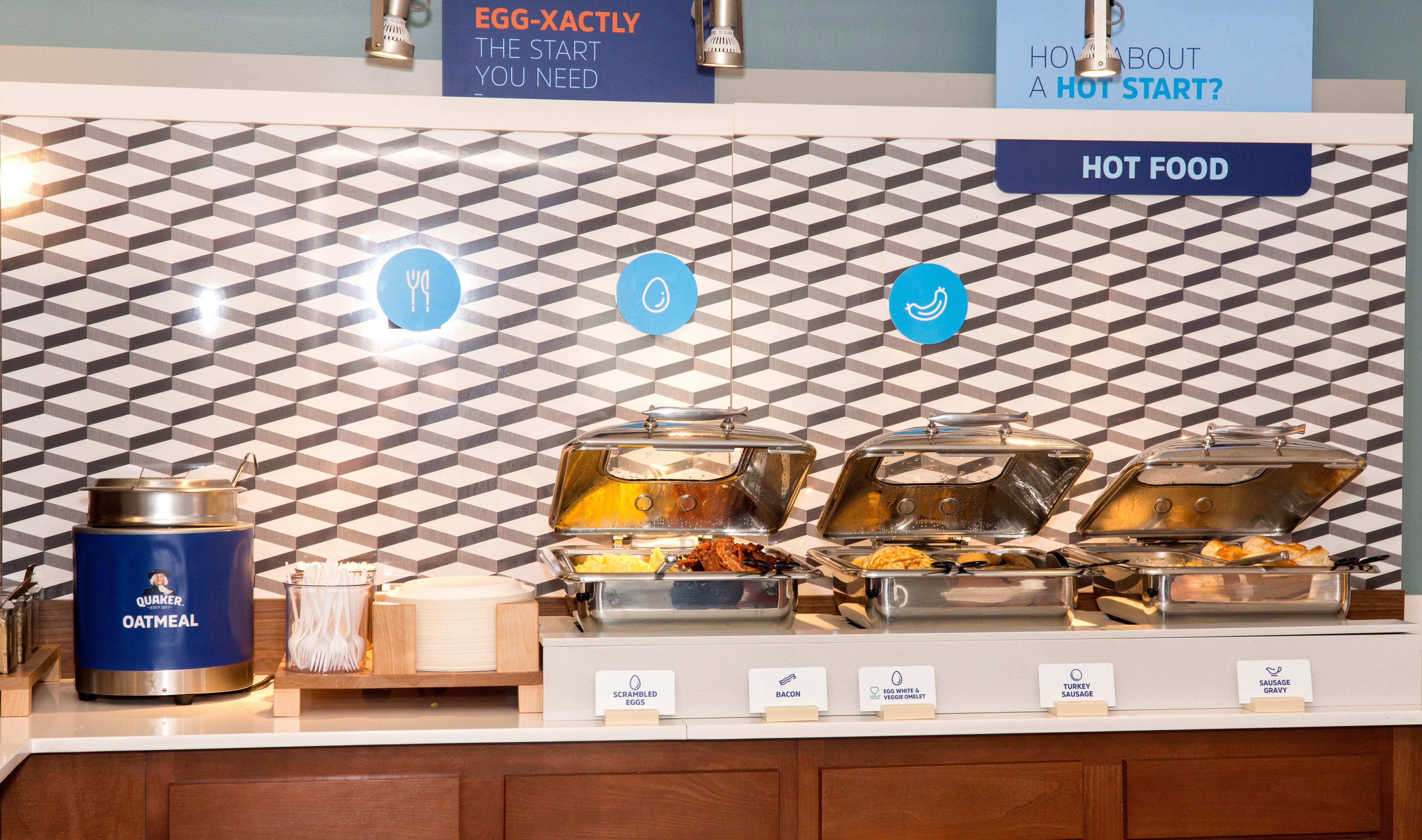 Holiday Inn Express Hotel & Suites Madison By Ihg Buitenkant foto